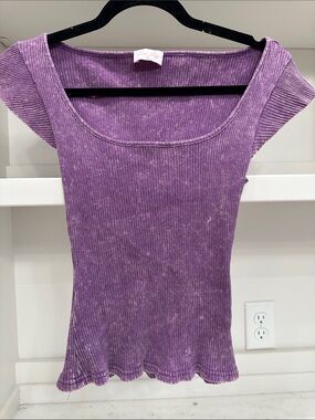 Pink Lily small lilac  Ribbed Scoop Neck Top.  Like new